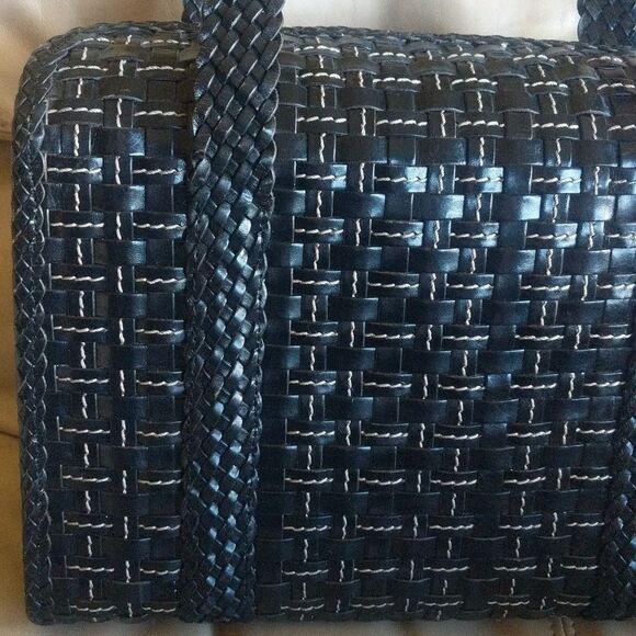 Vintage 90s Black Woven Leather Handbag - Picture 3 of 16